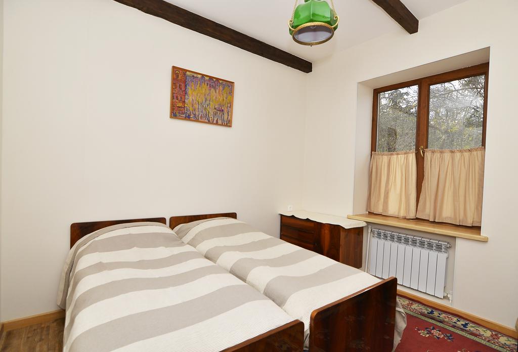 Villa Jrhogher Dilijan Δωμάτιο φωτογραφία
