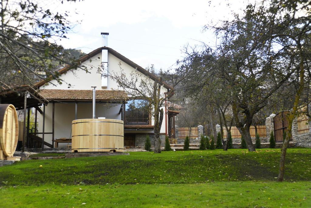 Villa Jrhogher Dilijan Εξωτερικό φωτογραφία